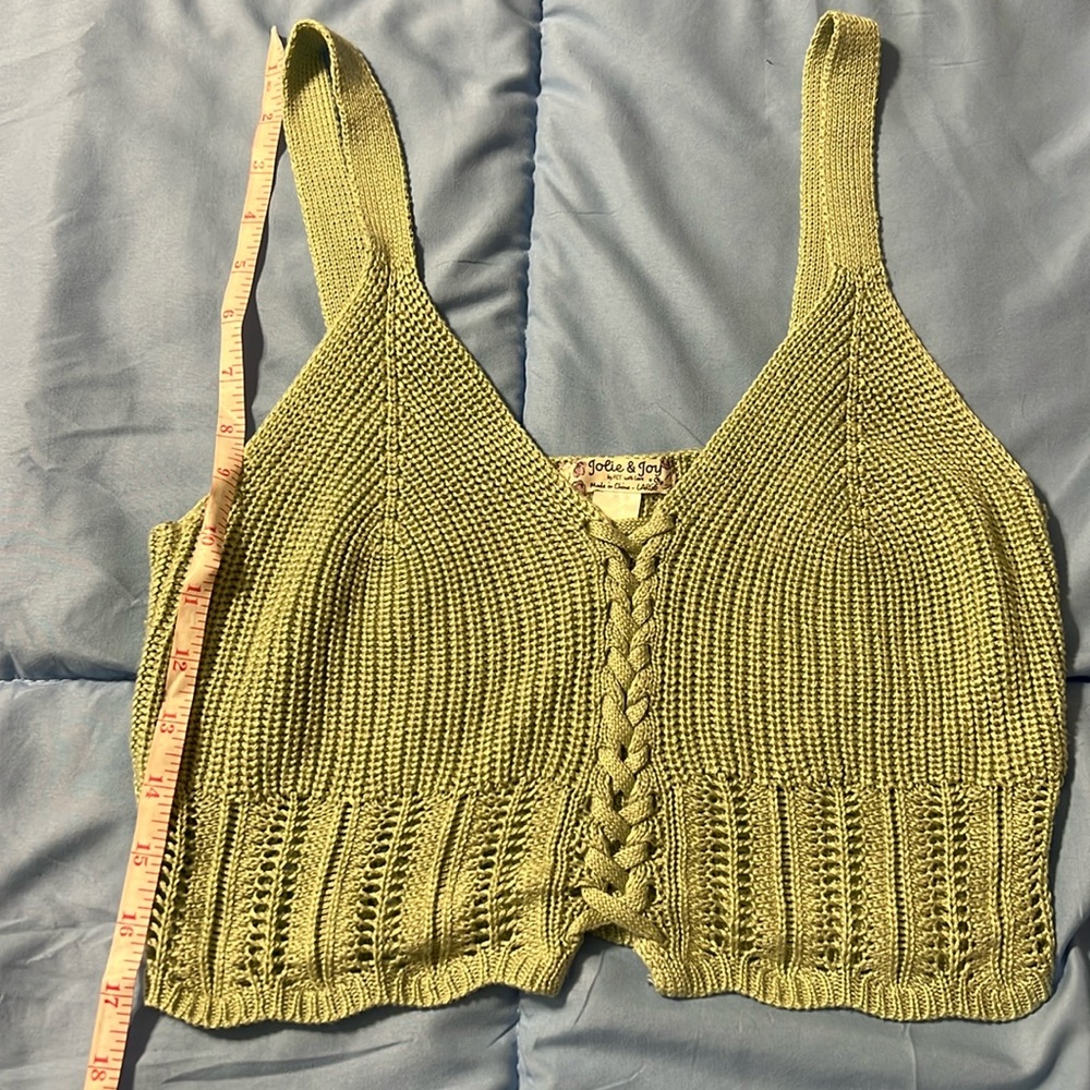 Jole  and joy size large sage green knit crop